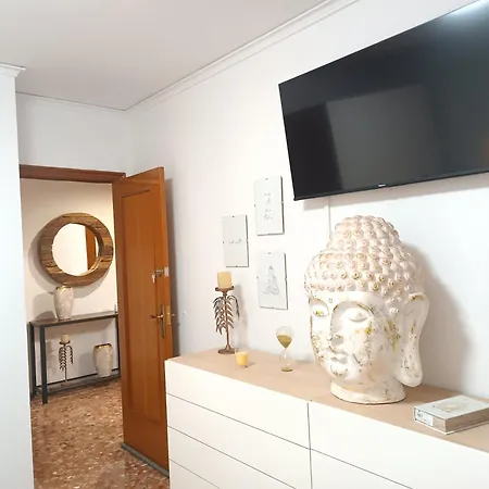 Homestay Habitacion Luxurious Gran Budha *